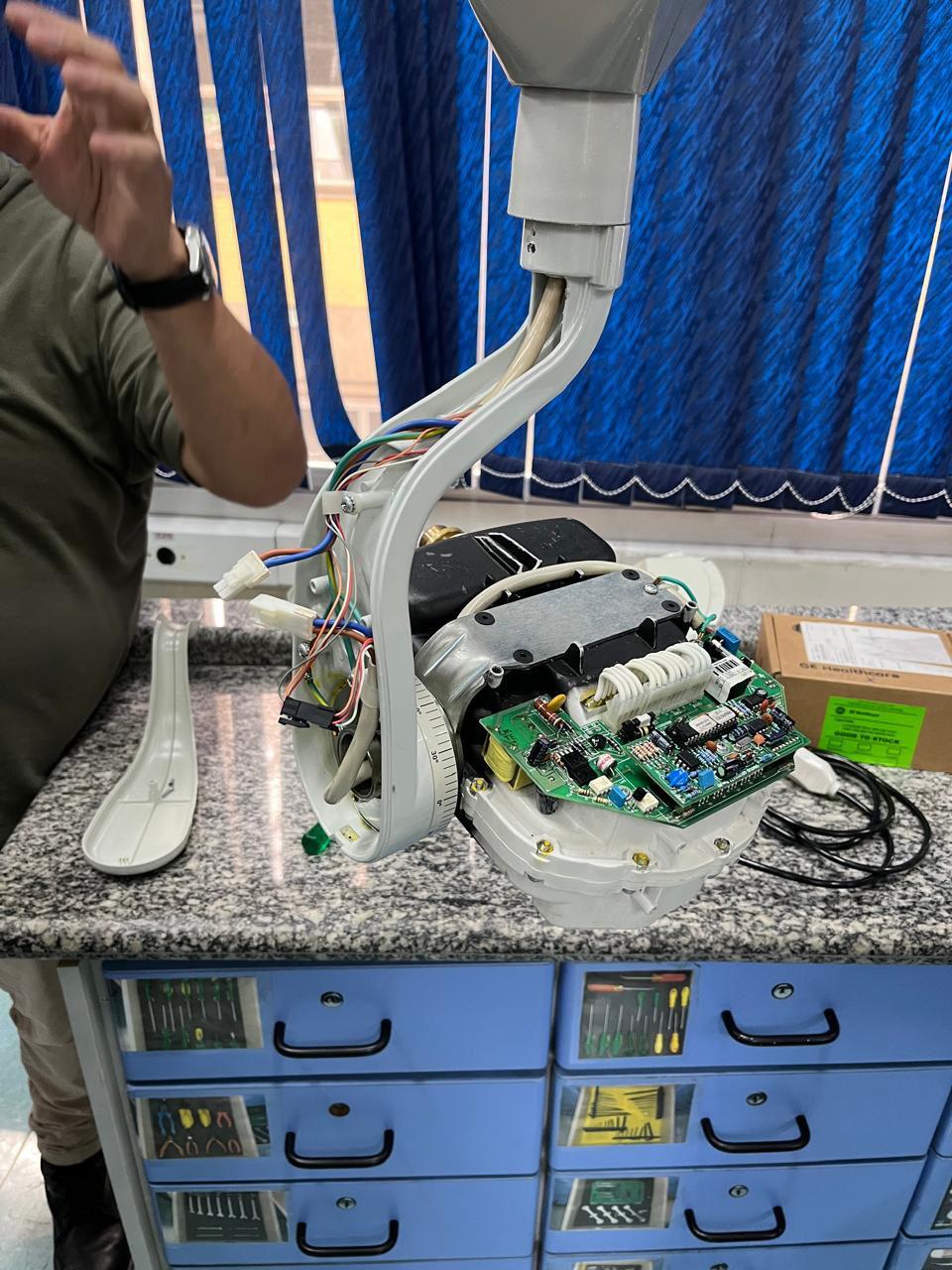 Manutenção de Refletor